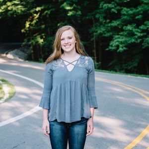 American eagle blouse